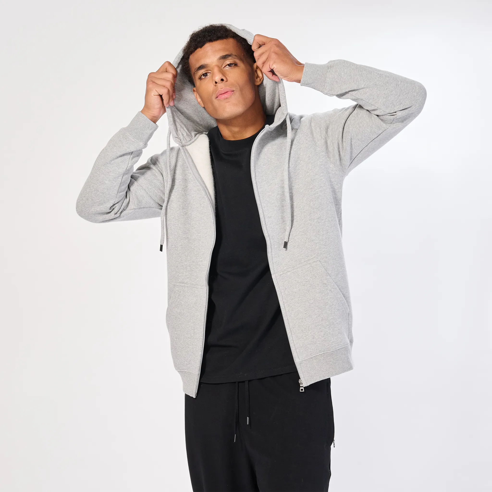 7601 FULL ZIP UP HOOD
