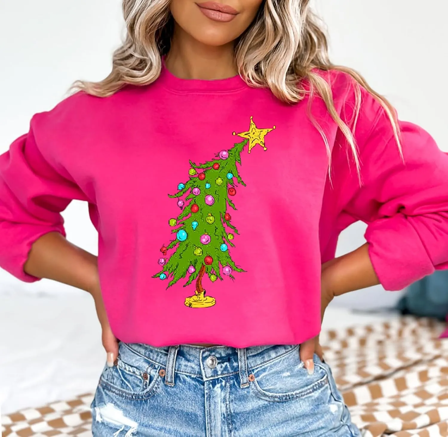 Christmas Tree Sweatshirt: Women's Christmas Graphic Crewneck Tee