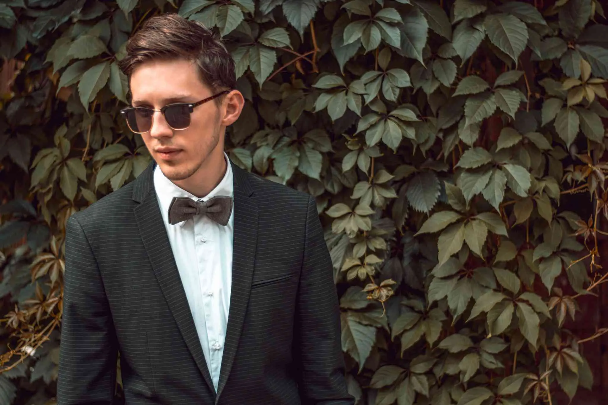 Linen Sage green bow tie