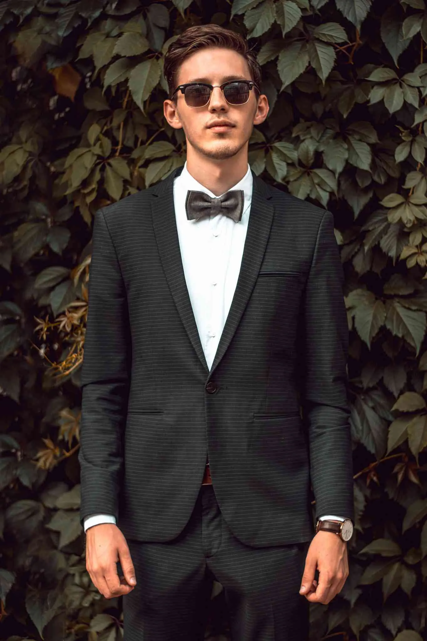Linen Sage green bow tie