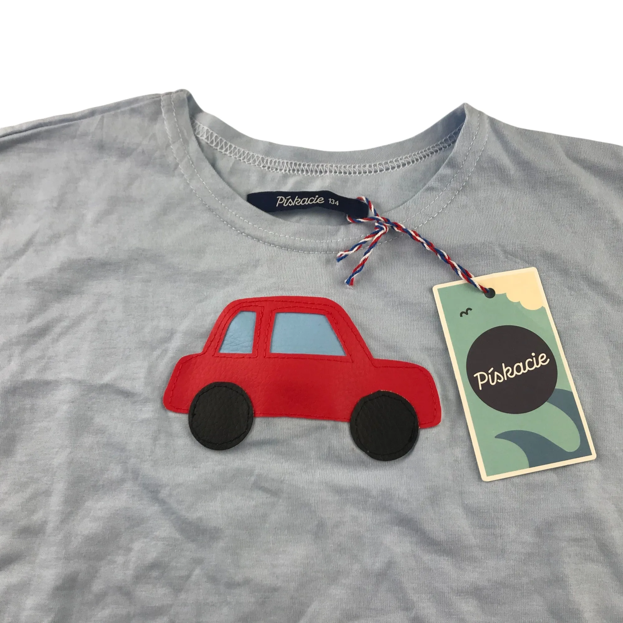 Piskacie t-shirt 8-9 years light blue faux leather patch car image cotton